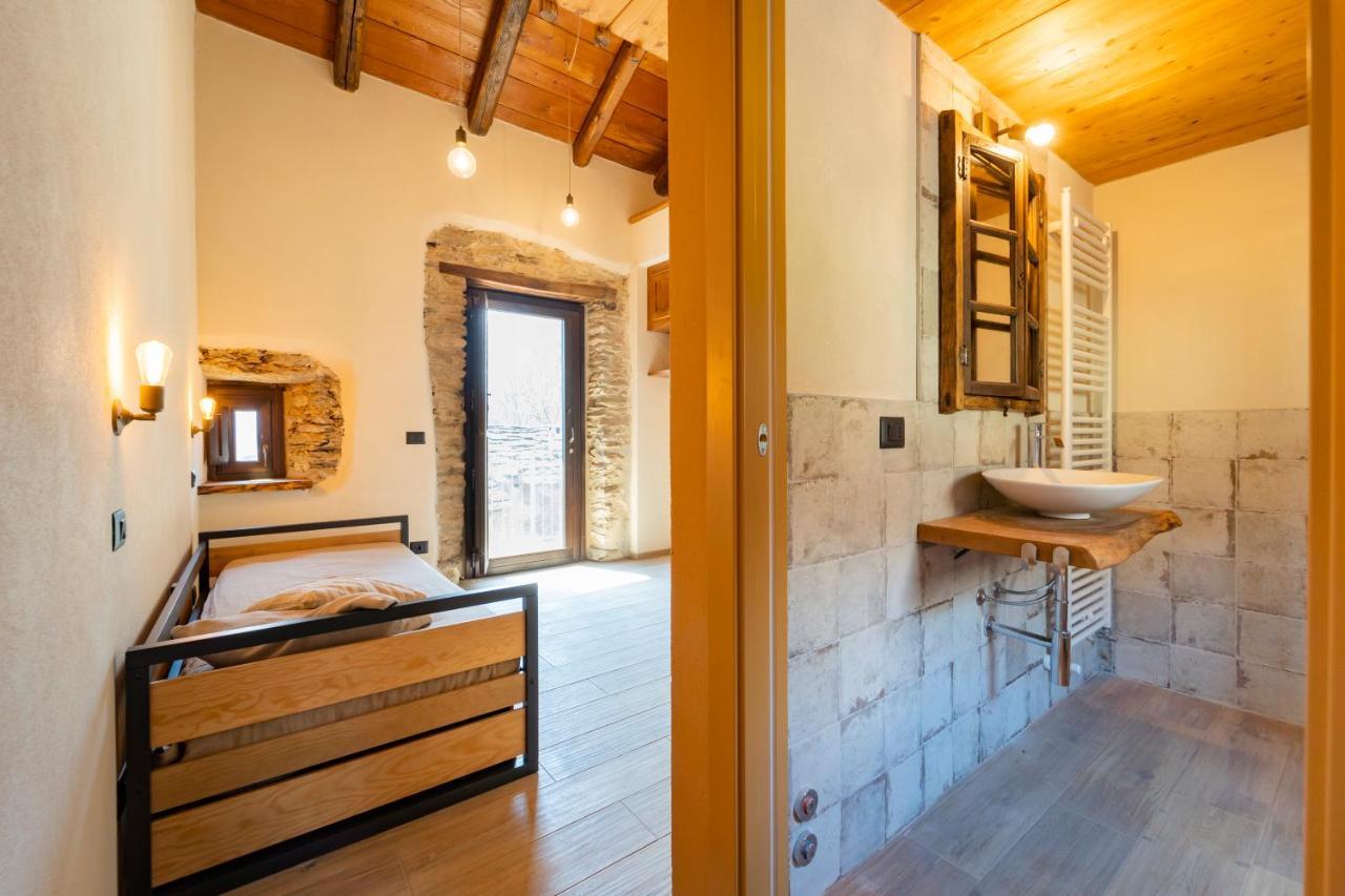 Country House Le Gaie Allegre Villar San Costanzo エクステリア 写真